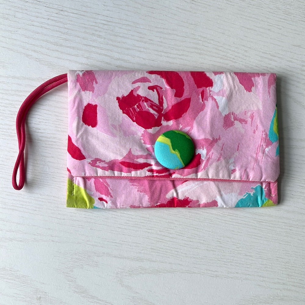 Floral Pink Cloth Wristlet